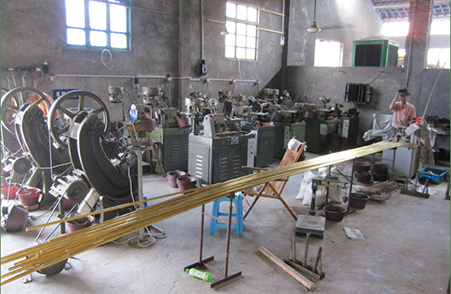 生產(chǎn)設(shè)備-諸暨上普機械配件有限公司